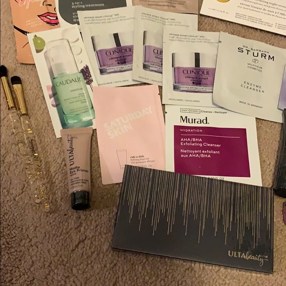Large Bundle of Skincare and Makeup - Picture 2 of 7